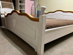 PRODAM POSTEL-180/200-VE STYLU PROVENCE-MASIV