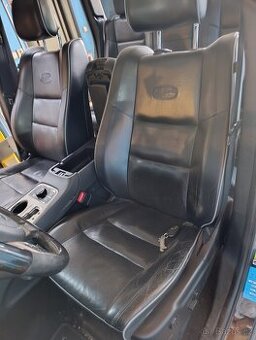 Jeep Grand Cherokee WK2 2011-2013 interiér