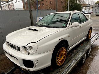 SUBARU IMPREZA WRX TURBO 218 KONÍ  PRAVOSTRANNÉ Ř.
