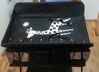 Přenosný přebalovací pult