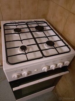 Sporák Mora kombinovaný - 1