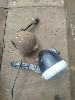 2ks Přední světlo na staré historické kolo