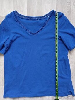 DÁMSKÉ TRIČKO VEL.40/L