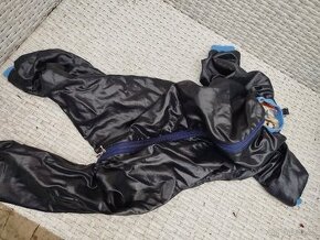 Psí obleček, pláštěnka