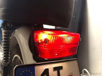 Jawa 50 pionýr 550, 555, 05, 20, 21, 23 zadní světlo LED