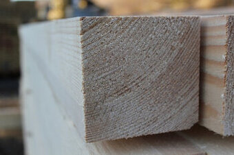 Prodám smrkové hranoly