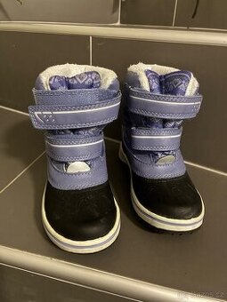 Sněhule velikost 27 (délka vnitřní stélky 17cm)