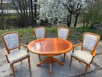 Italský masivní rozkládací stůl + 4x masivní židle