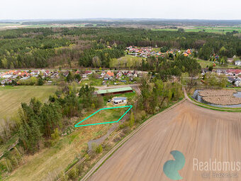 Prodej, stavební pozemek, 997m2, plně zasíťovaný, Vlkov nad 