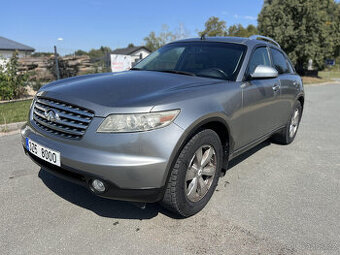 INFINITY FX35 3.5 206kW •Najeto 239tis/km