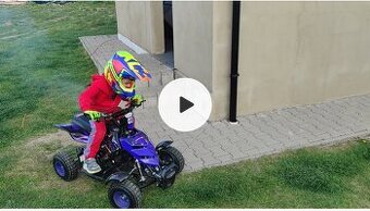 Dětská čtyřkolka 50 ccm 2T - 1 rok stará - 1