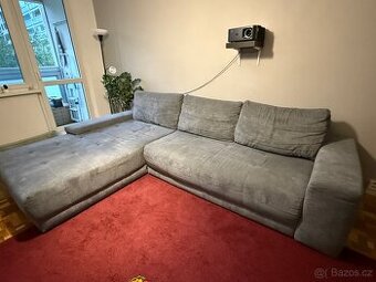 Prodám třímístnou rozkládací pohovku – dobrý stav