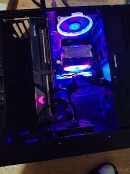 Grafická karta Asus tuf RX 6800 16gb