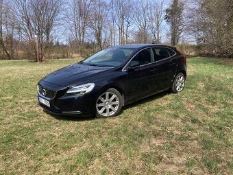 Volvo V40, 2018, 170tis km, kůže, TOP