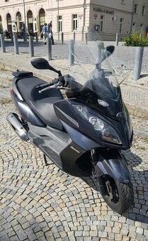 Kymco 300 Downtown