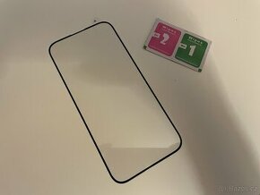 Tvrzené sklo na iPhone 15