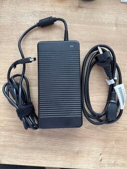 HP napájecí zdroj - 1