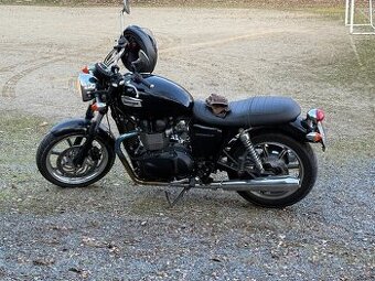 Triumph Bonneville T100 2014, TOP STAV nájezd 4.600 km