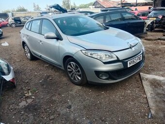 Prodám kompletní předek – Renault Megane 2013 1.5 dCi