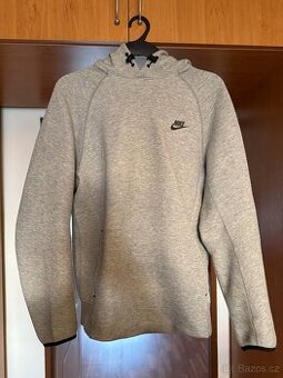 Nike tech fleece