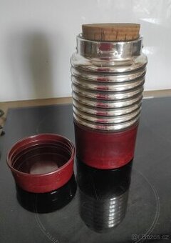 Termoska na zmrzlinu