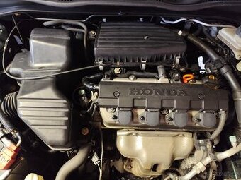 Honda Civic 1.4.v-tech r.v. 2002