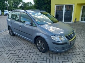 Volkswagen Touran 1.9TDi bez DPF BEZ KOROZE NAVIGACE