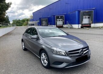 Mercedes-Benz A trieda 180 A/T Avantgarde