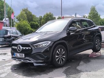 Mercedes-Benz GLA 180, Naví,Kamera,1majitelka 35 tkm,ČR,