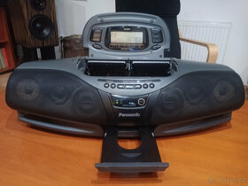 Radiomagnetofon s CD. Panasonic RX -DT 75 Cobra