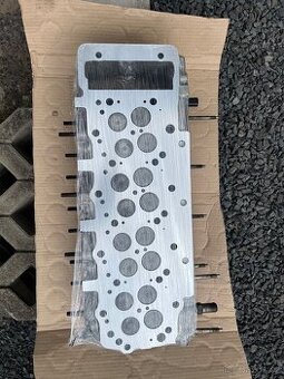 Hlava válců Mitsubishi Pajero 3 , r.v. 00-06