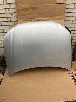 kapota audi a3 8p 8E 08-12 stribrna