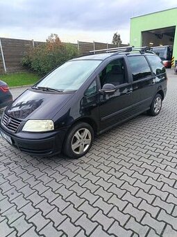 Prodám Volkswagen Sharan (nová STK)