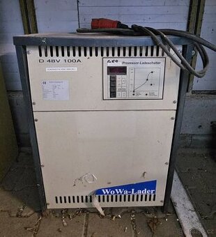 Nabíječka VZV 48V 100A