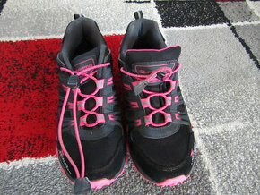 Trekové,outdoorové boty zn.AlpinePro vel.34-memPix