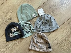 Jarní/podzimní čepice 50,- za kus