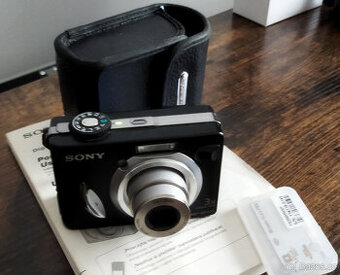 Sony Cyber-shot DSC-W15