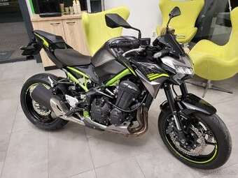 Kawasaki Z 900.r.v.2020, původ ČR , nepadená,doplnky