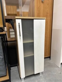 Malá skříňka / komoda