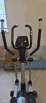 Eliptický trenažér