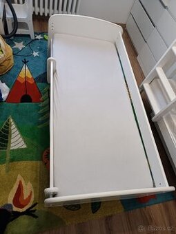 Postel Dětská