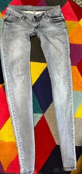 PHILIPP PLEIN  PUSH-UP W30 LUXUSNÍ  SLIM SKINNY JEANS-RIFLE