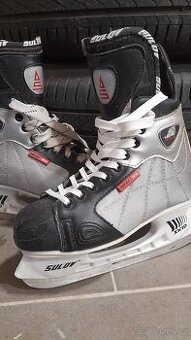 Brusle chlapecké vel.37 zn.Sulov