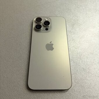 iPhone 15 Pro Max 512GB natural, pěkný stav, rok záruka