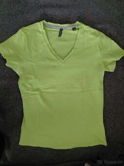 Dámské tričko vel. S