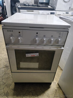 Sporák elektrický EGE - šíře 55 cm