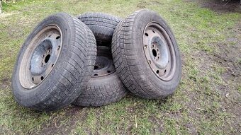 Plechové disky R15 5×98 (Peugeot 806 - sjeté pneu 195/65 R15