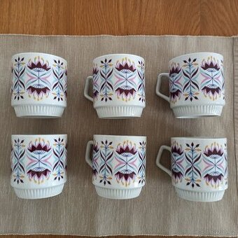 Sběratelské retro hrnky Lilie