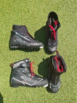 Boty na běžky - vel. 36,41,44, helma dětská, hůlky 80,112 cm