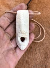 Maorsky privesek kost ritualni mysticky - 1